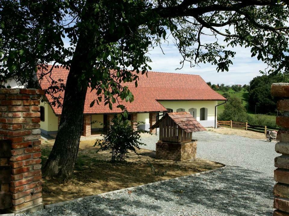 Apartments Mali Raj Dolenci Exterior photo